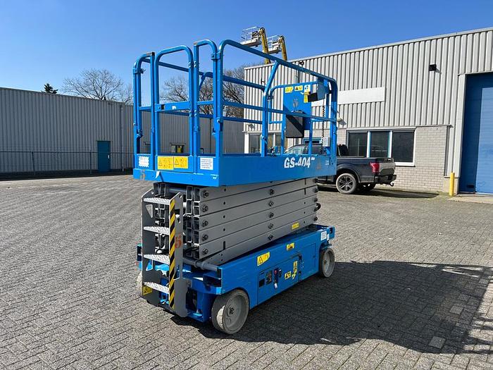 Gebruikt Genie GS 4047, Schaar hoogwerker, 14 meter