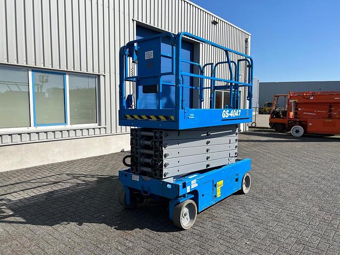 Gebruikt Genie GS 4047, Schaar hoogwerker, 14 meter