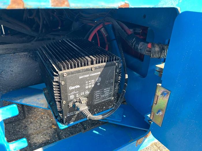 Gebruikt Genie GS 4047, Schaar hoogwerker, 14 meter