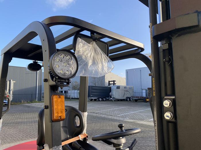 Gebruikt 2024 EP EFL252X3, Heftruck, Elektro