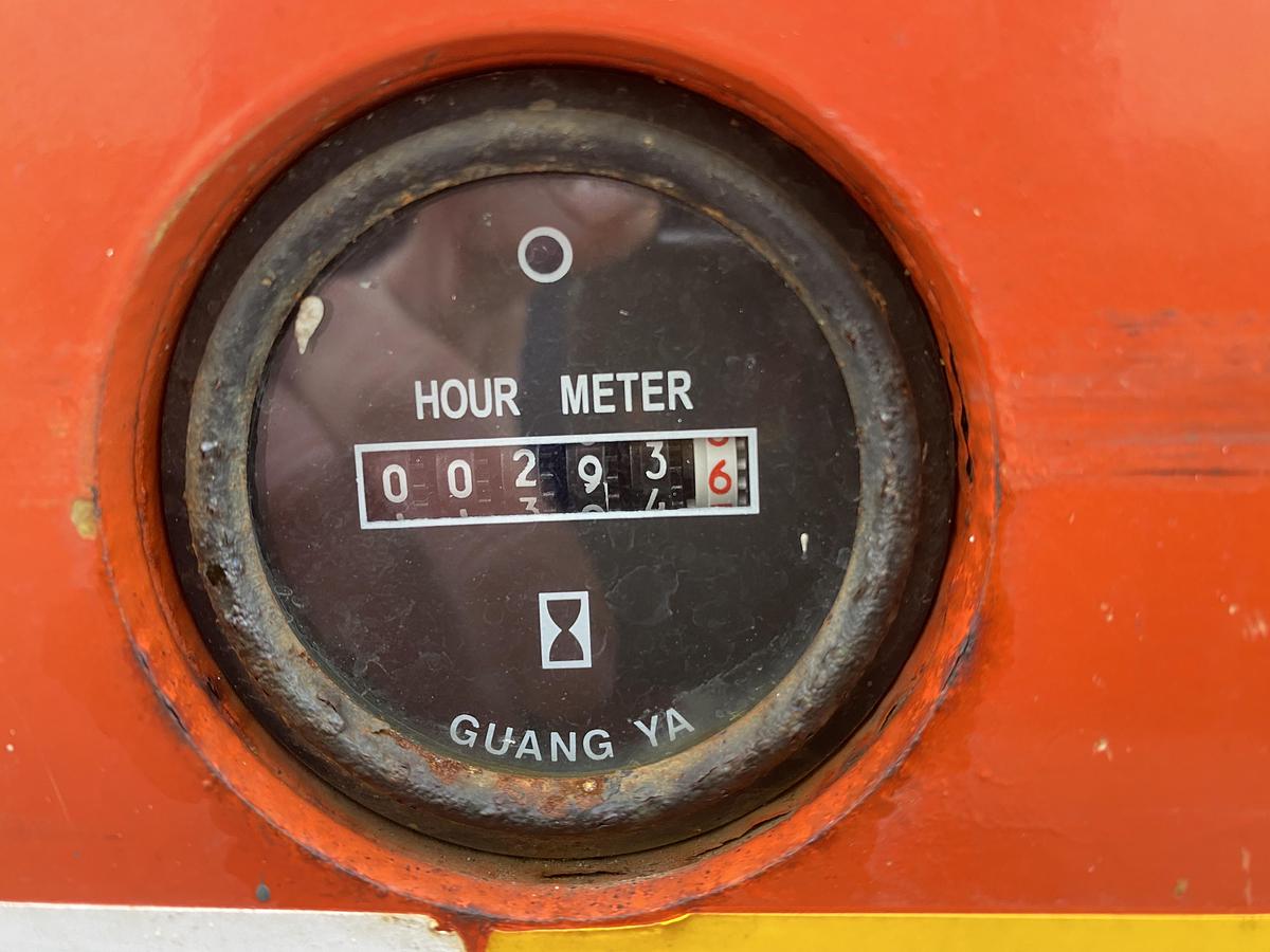 Gebruikt 2008 LGMG AS1012, Schaar hoogwerker, 12 meter