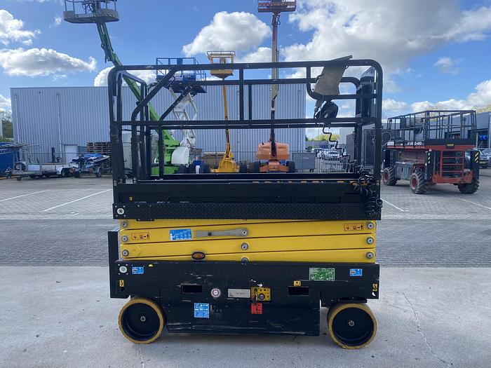 Gebruikt 2008 Airo X8EN, 10 meter, schaar hoogwerker