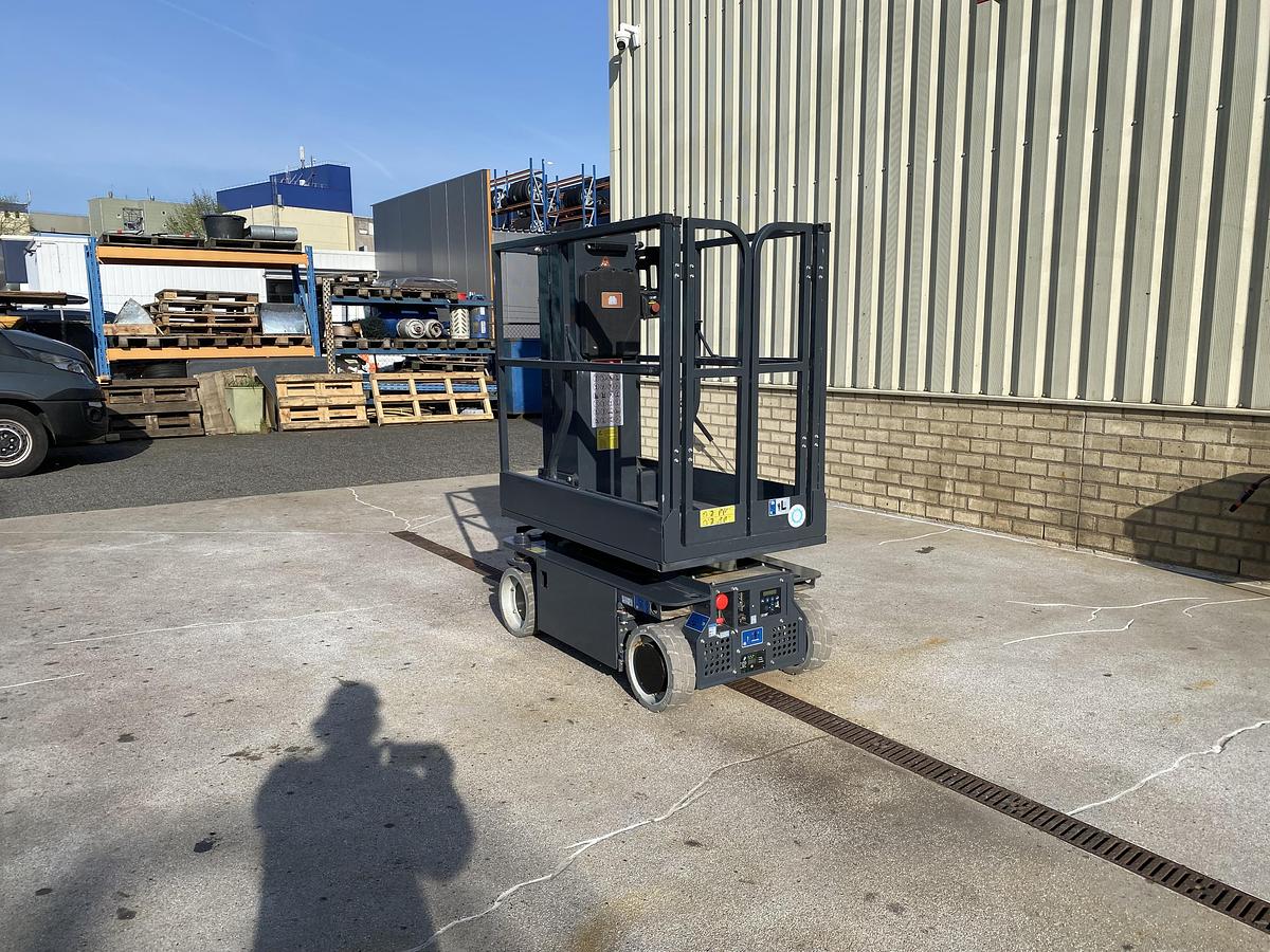 Gebruikt 2022 Rees AMWP6100-5.6, hoogwerker, personenlift, 5,6 meter