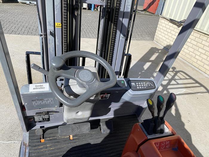 Gebruikt 1999 BT CBE 2.0F, Heftruck, Elektro, 620 cm.