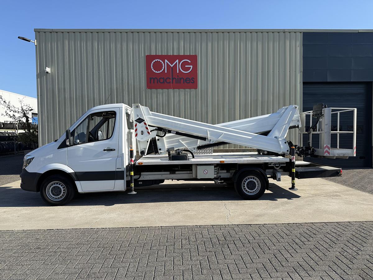 Gebruikt 2018 Versalift VTX-240, Auto hoogwerker