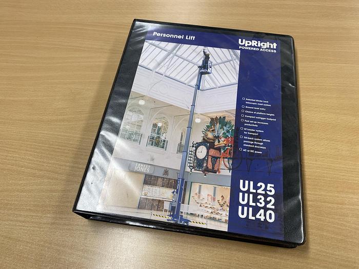 Gebruikt 2004 UpRight UL25 D/C, eenpersoons hoogwerker, 10 meter