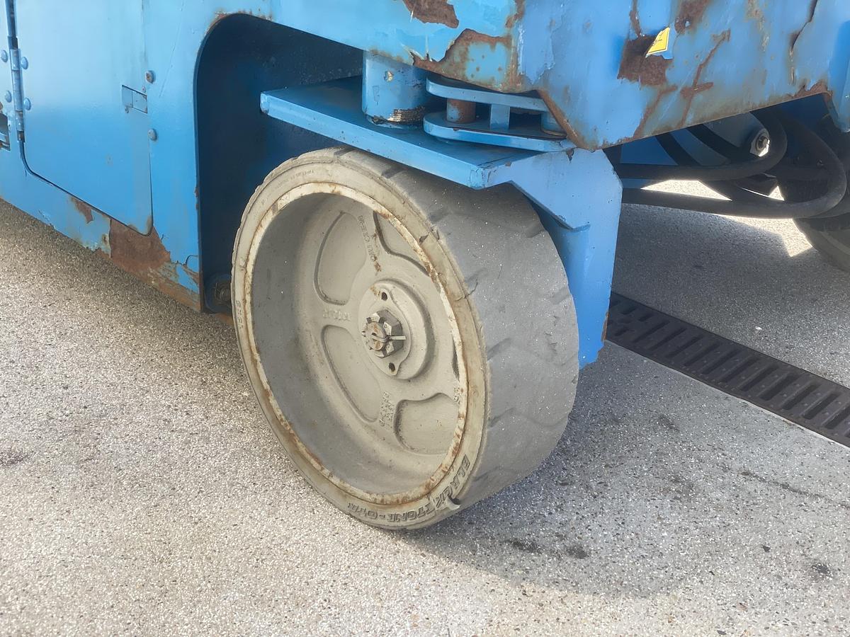 Gebruikt 2015 Genie GS2646, Schaar hoogwerker, 10 meter