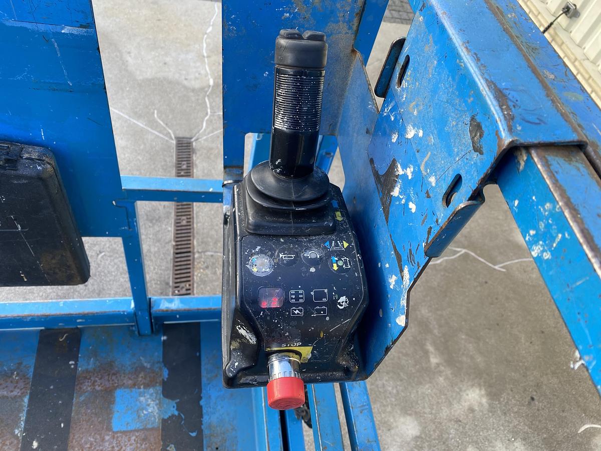 Gebruikt 2010 Genie GS3246, Schaar hoogwerker, 12 meter