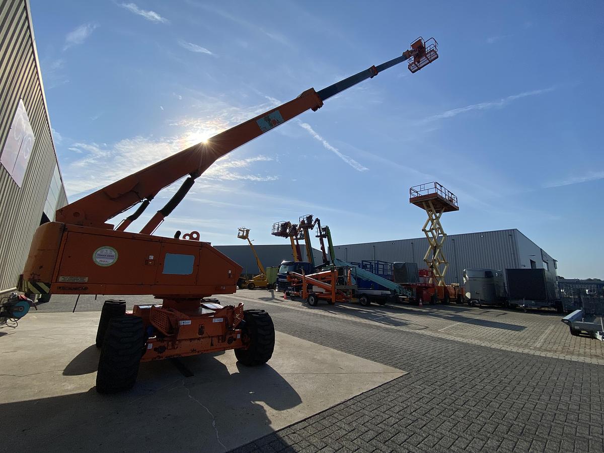 Gebruikt 2002 Aichi SP21AJ, 23 meter Hoogwerker