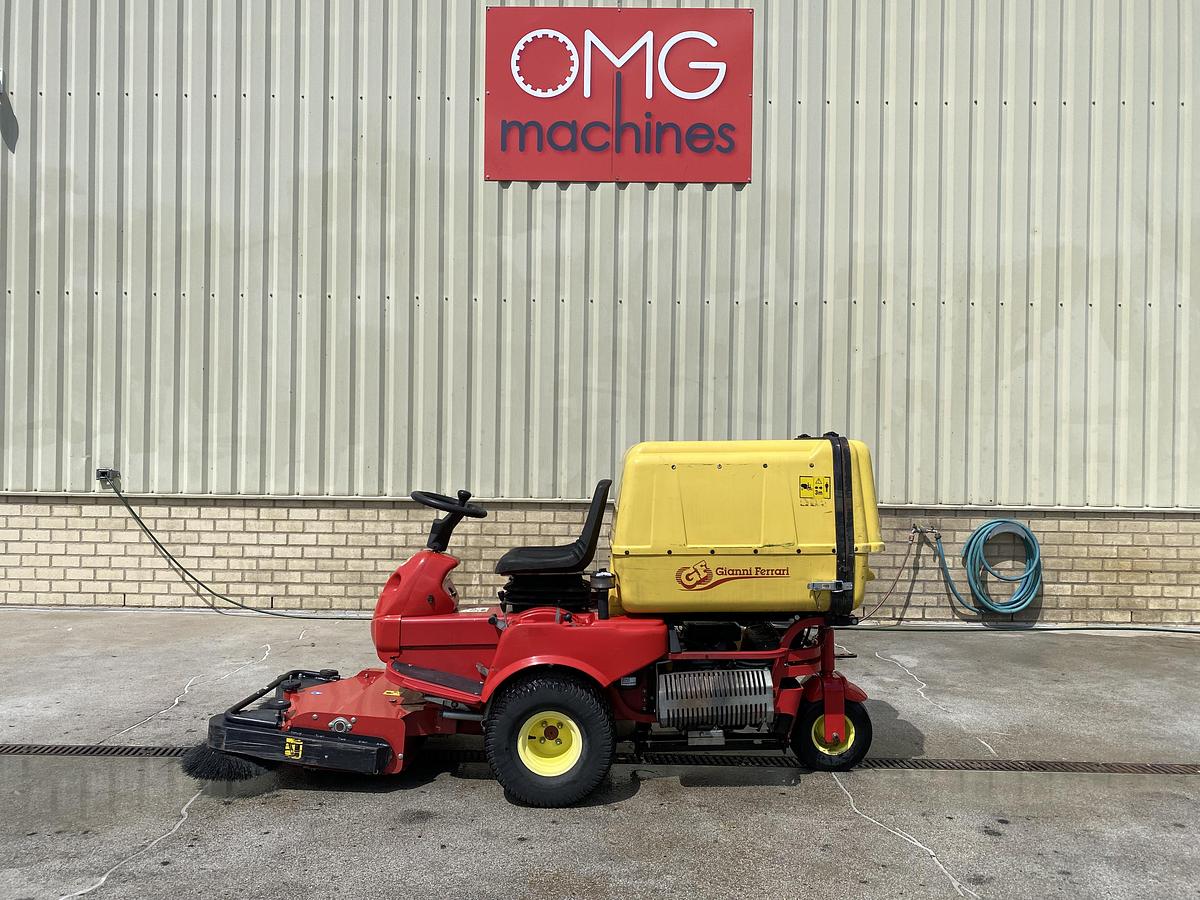 Gebruikt 2001 Gianni Ferrari PG180, veegmachine