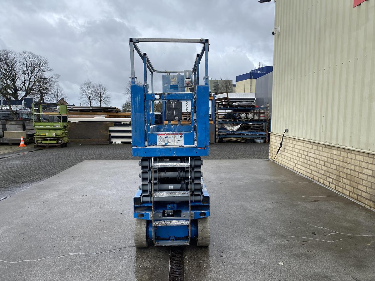 Gebruikt 2010 Genie GS2632, Schaar hoogwerker, 10 meter