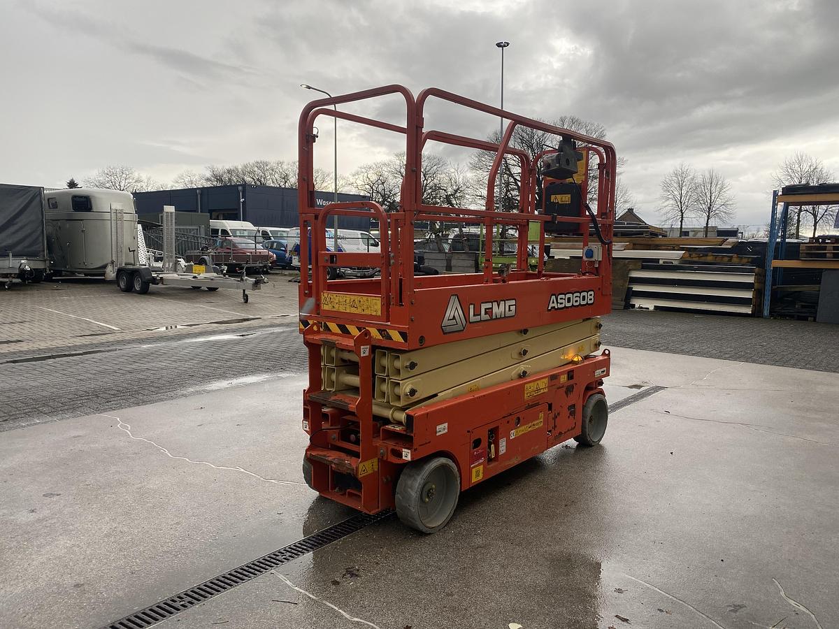 Gebruikt 2018 LGMG AS0608, Schaar hoogwerker, 8 meter