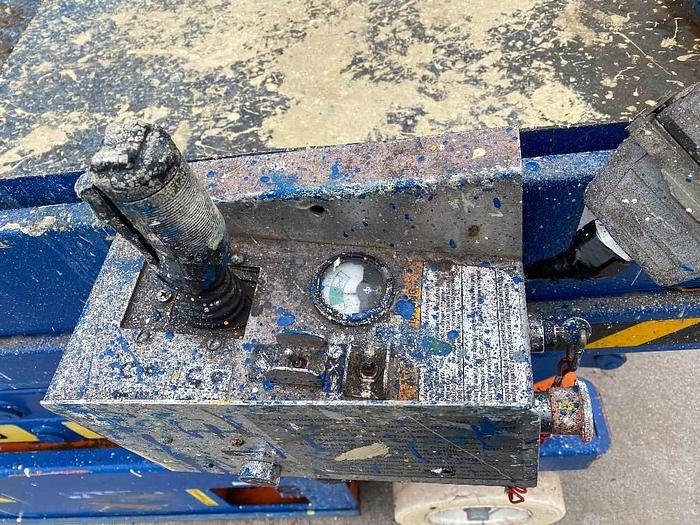 Gebruikt SkyJack SJ III 4626, schaarhoogwerker, 10 meter