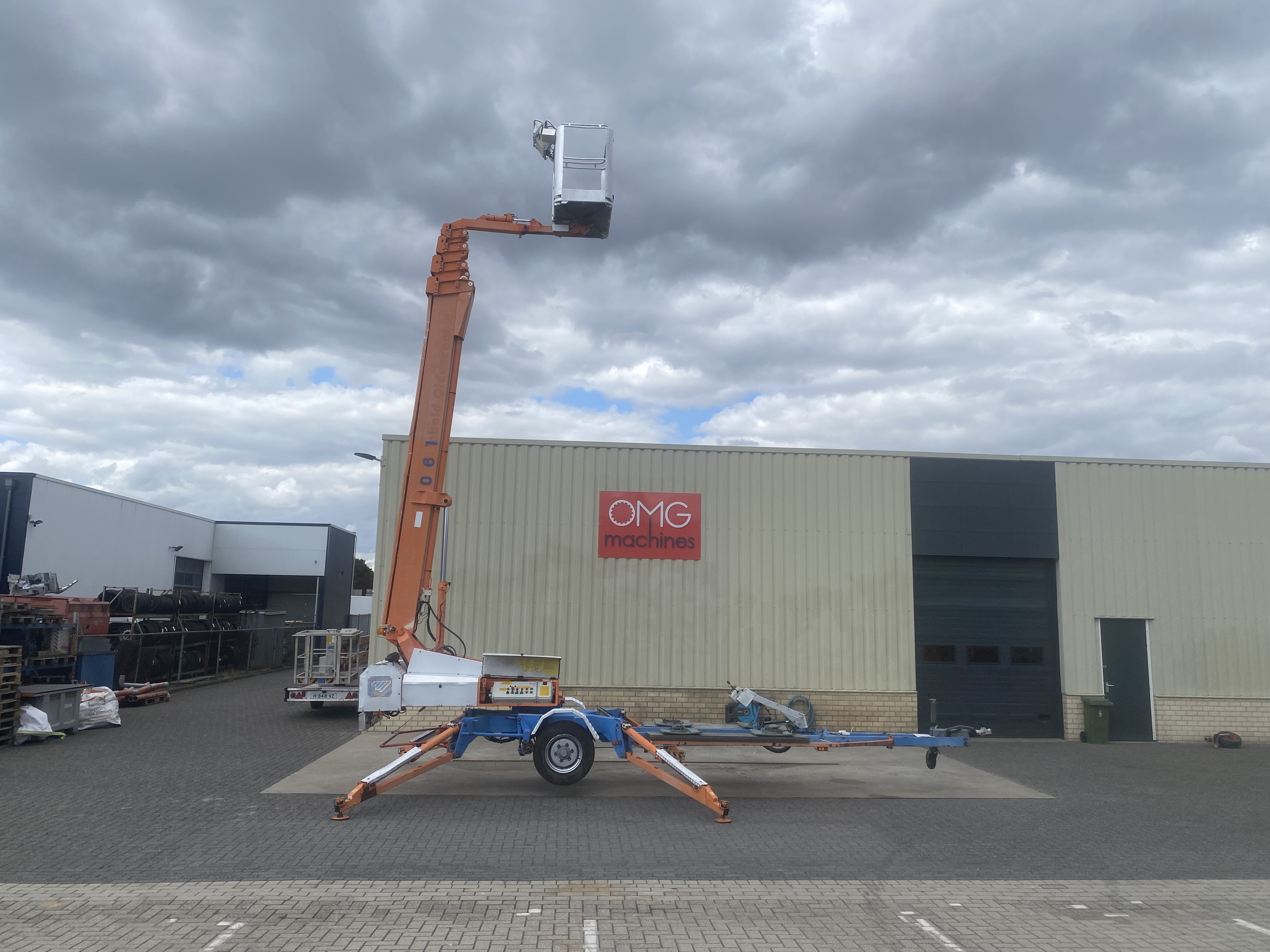 Gebruikt 1997 Omme 2500 EBDZ, Aanhanger hoogwerker