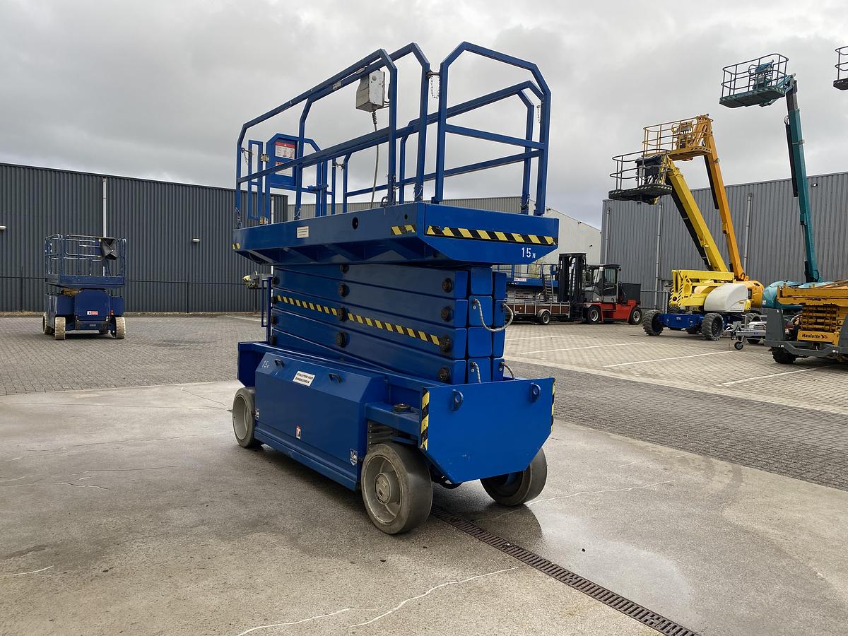 Gebruikt 2008 HAB S152 12E 2WD, schaar hoogwerker, 15,2 meter