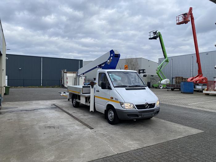 Gebruikt 2005 ESDA TL 2150, Auto Hoogwerker, Mercedes-Benz