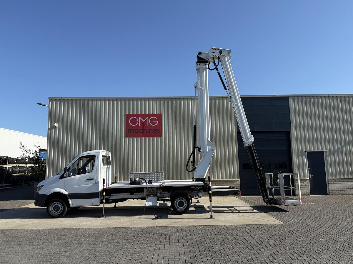 Gebruikt 2018 Versalift VTX-240, Auto hoogwerker