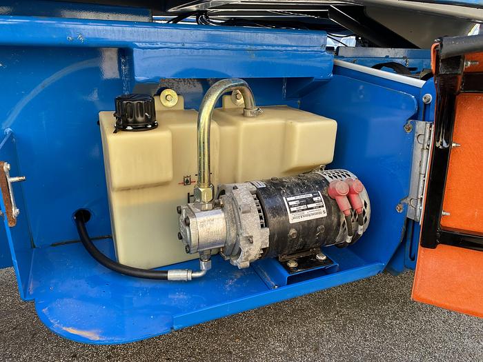 Gebruikt 2008 JLG 3369LE, Schaar hoogwerker, 12 meter