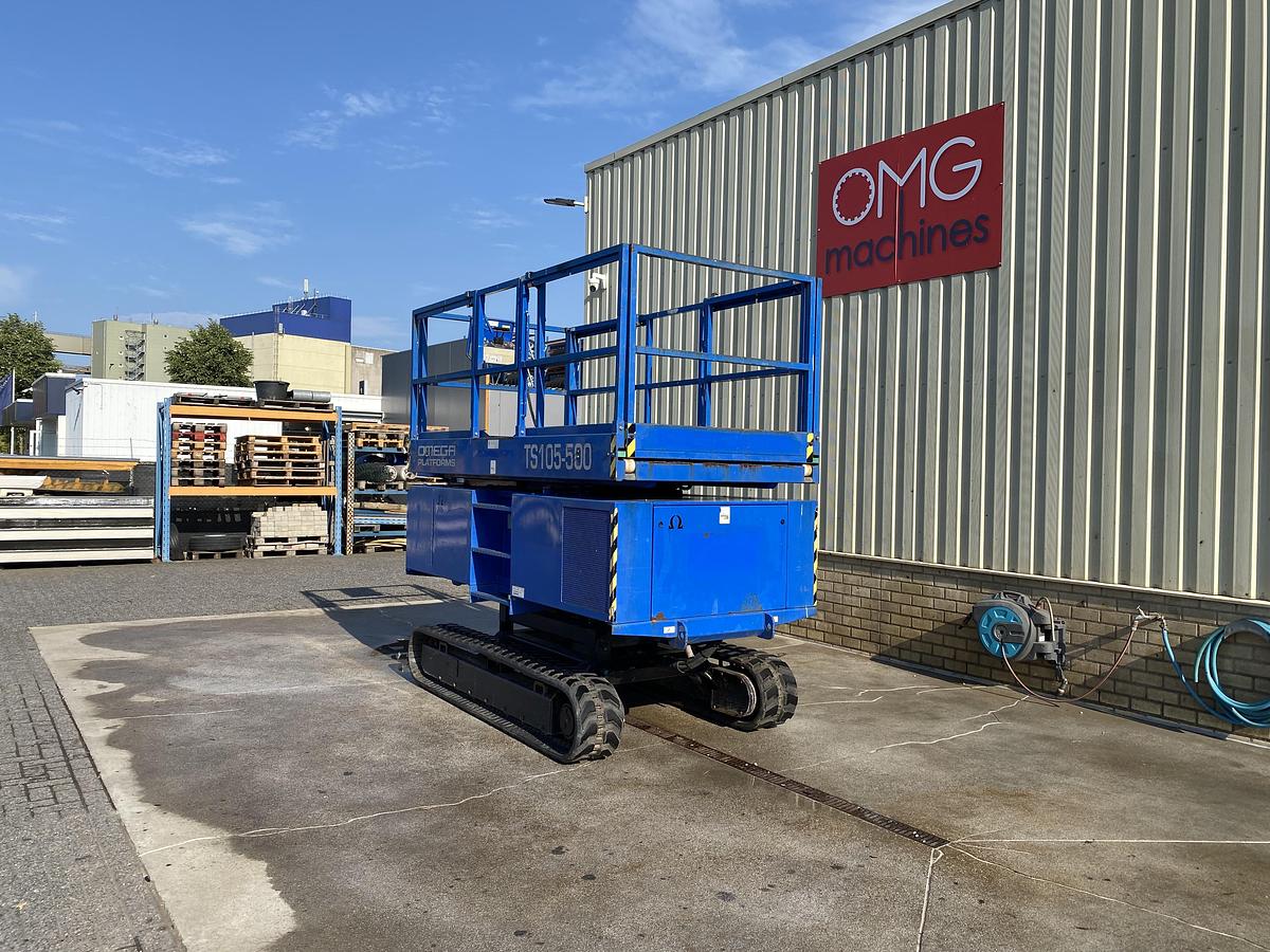 Gebruikt 2008 Omega Platforms TS105-500, Rups schaarhoogwerker