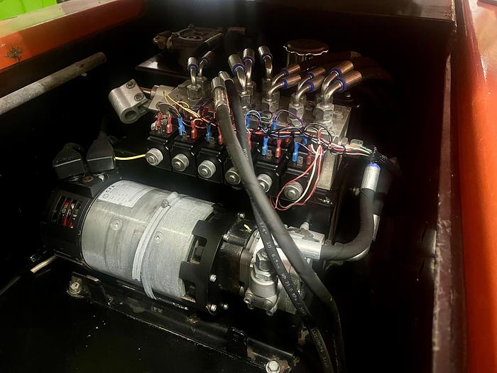 Gebruikt 2010 Upright AB38, Hoogwerker 13,5 meter