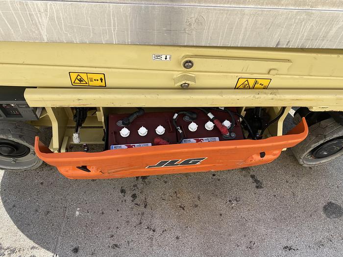 Gebruikt 2011 JLG 1930ES, Schaar hoogwerker, 8 meter