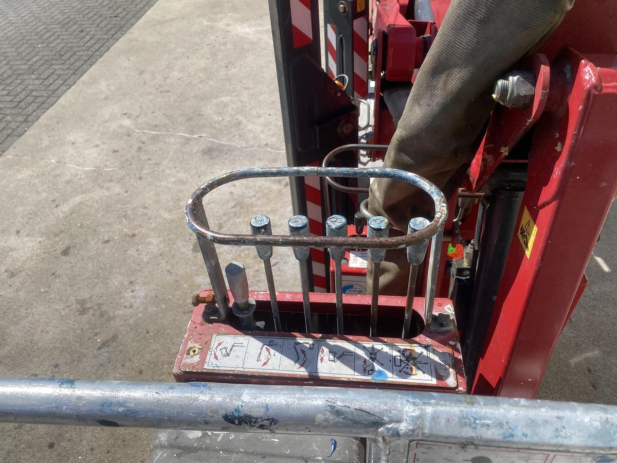 Gebruikt 2006 Hinowa Goldlift 14.70, Spin hoogwerker