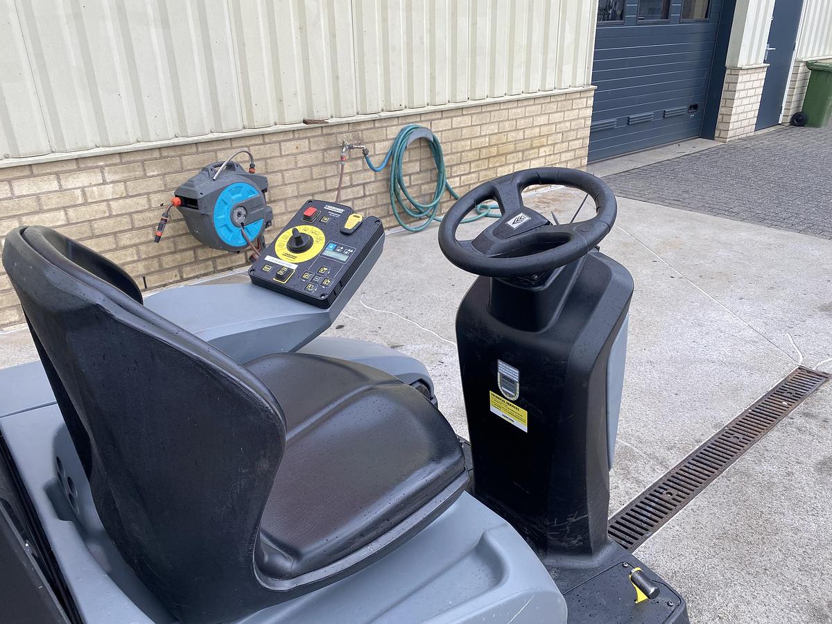 Gebruikt 2015 Karcher KM 105/110 R Bp, Veegmachine, hoogkieper