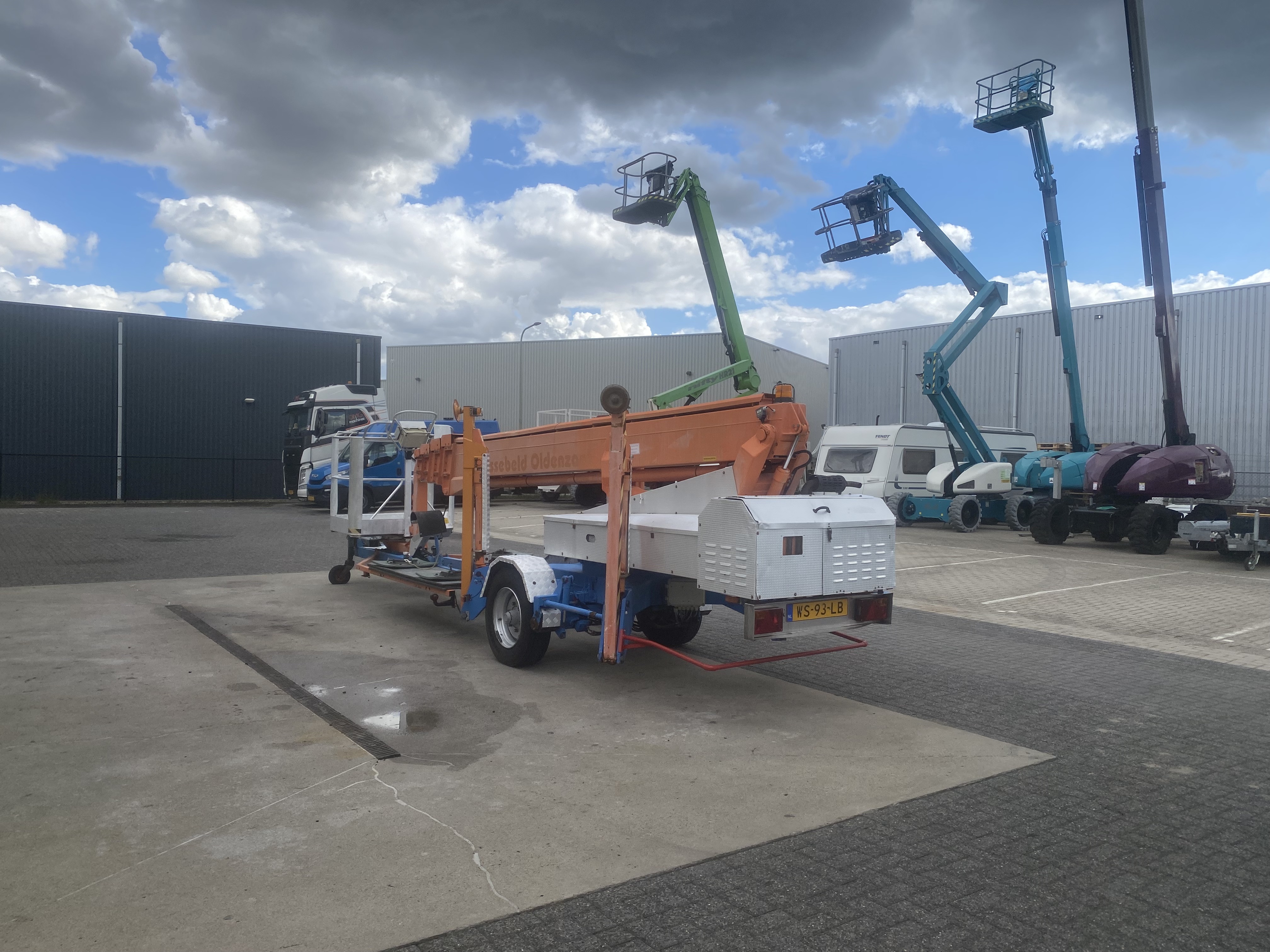 Gebruikt 1997 Omme 2500 EBDZ, Aanhanger hoogwerker