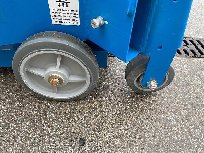 Gebruikt Genie AWP 20 S, hoogwerker, 8 meter