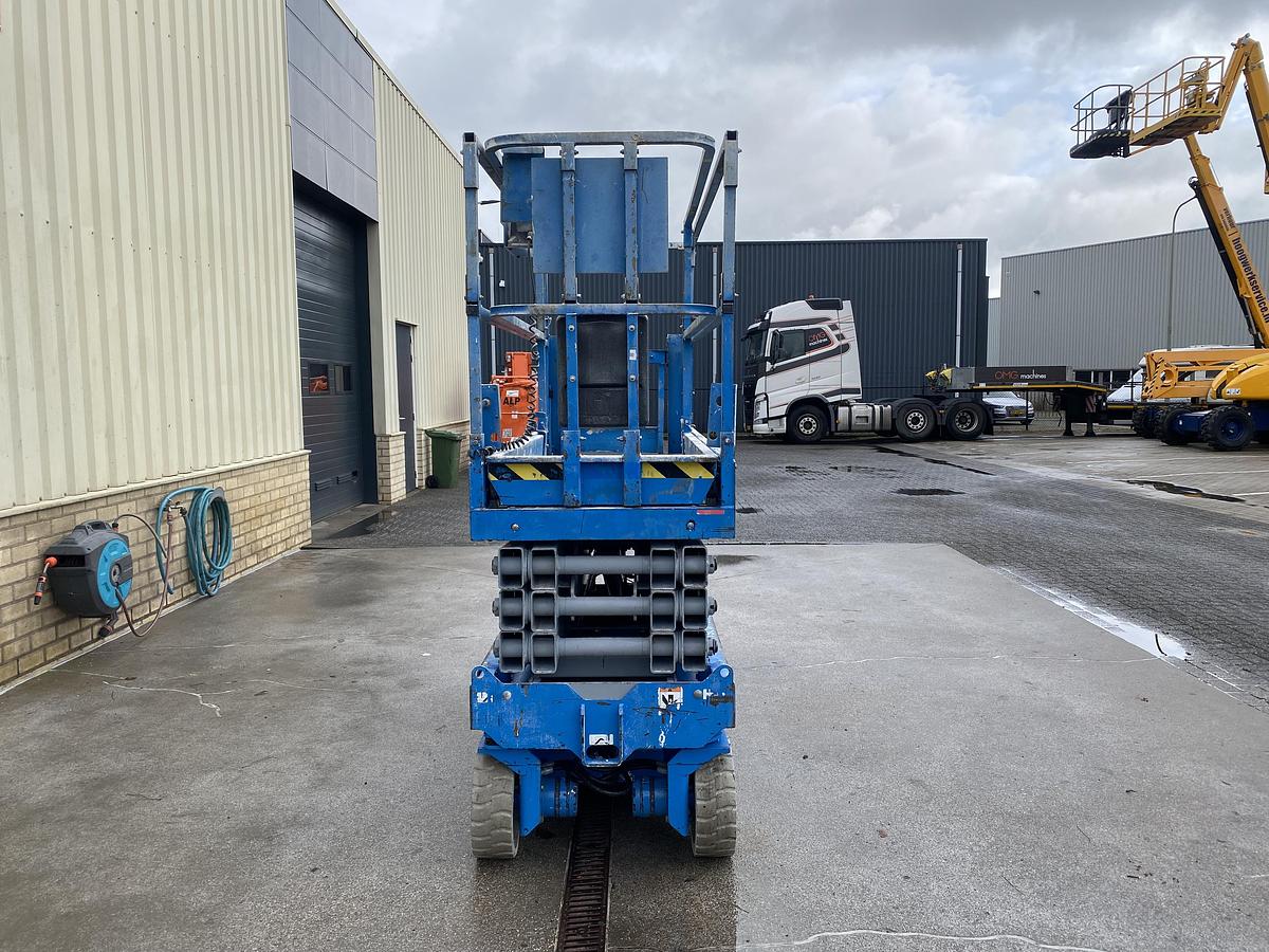 Gebruikt 2010 Genie GS2632, Schaar hoogwerker, 10 meter