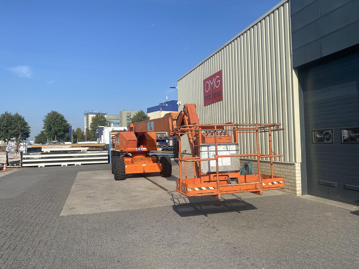 Gebruikt 2002 Aichi SP21AJ, 23 meter Hoogwerker