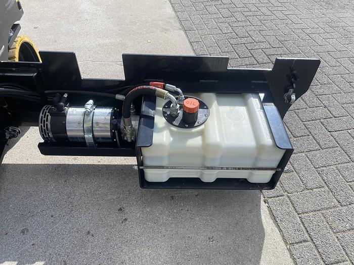 Gebruikt 2008 Airo X10EN, meter, Schaar hoogwerker