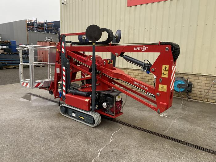 Gebruikt 2004 Hinowa Goldlift 14.68, Spin hoogwerker