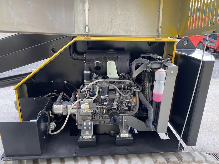 Gebruikt 2024 Custers Verda 12-4900, Rups hoogwerker - NEW-