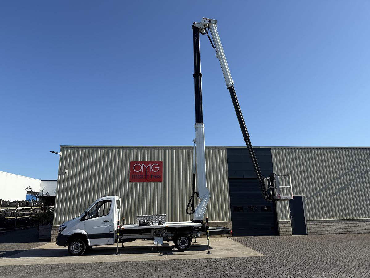 Gebruikt 2018 Versalift VTX-240, Auto hoogwerker