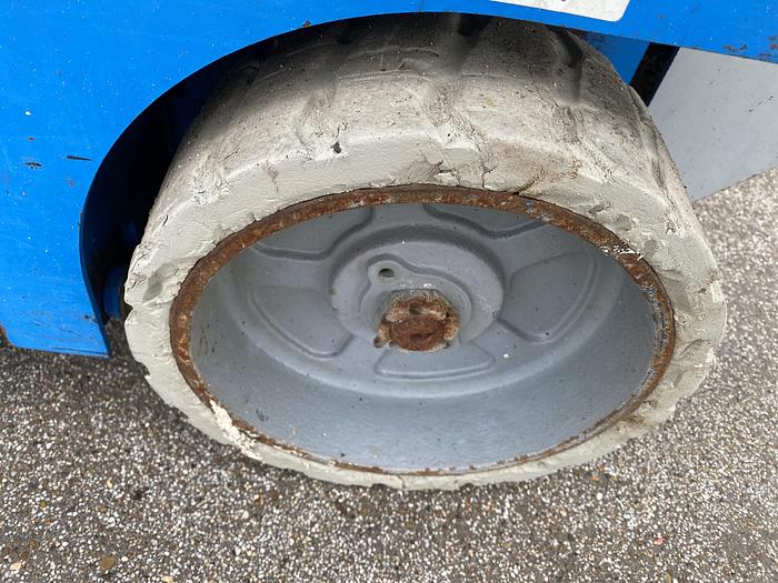 Gebruikt Genie GS-1932, Schaarhoogwerker, 8 meter