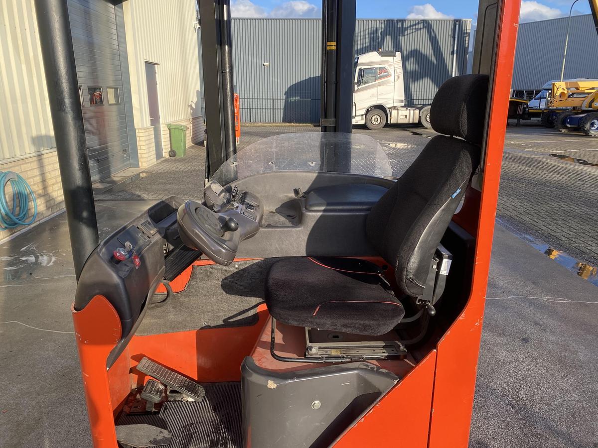 Gebruikt 1995 BT RR B2 / 14 Reachtruck, 7 meter