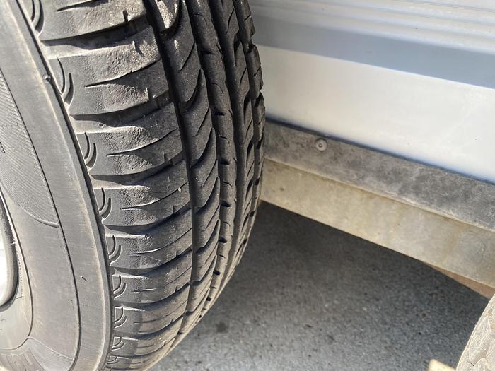 Gebruikt 2004 Humbaur Machinetransporter, Hydraulisch zakbaar, aanhangwagen