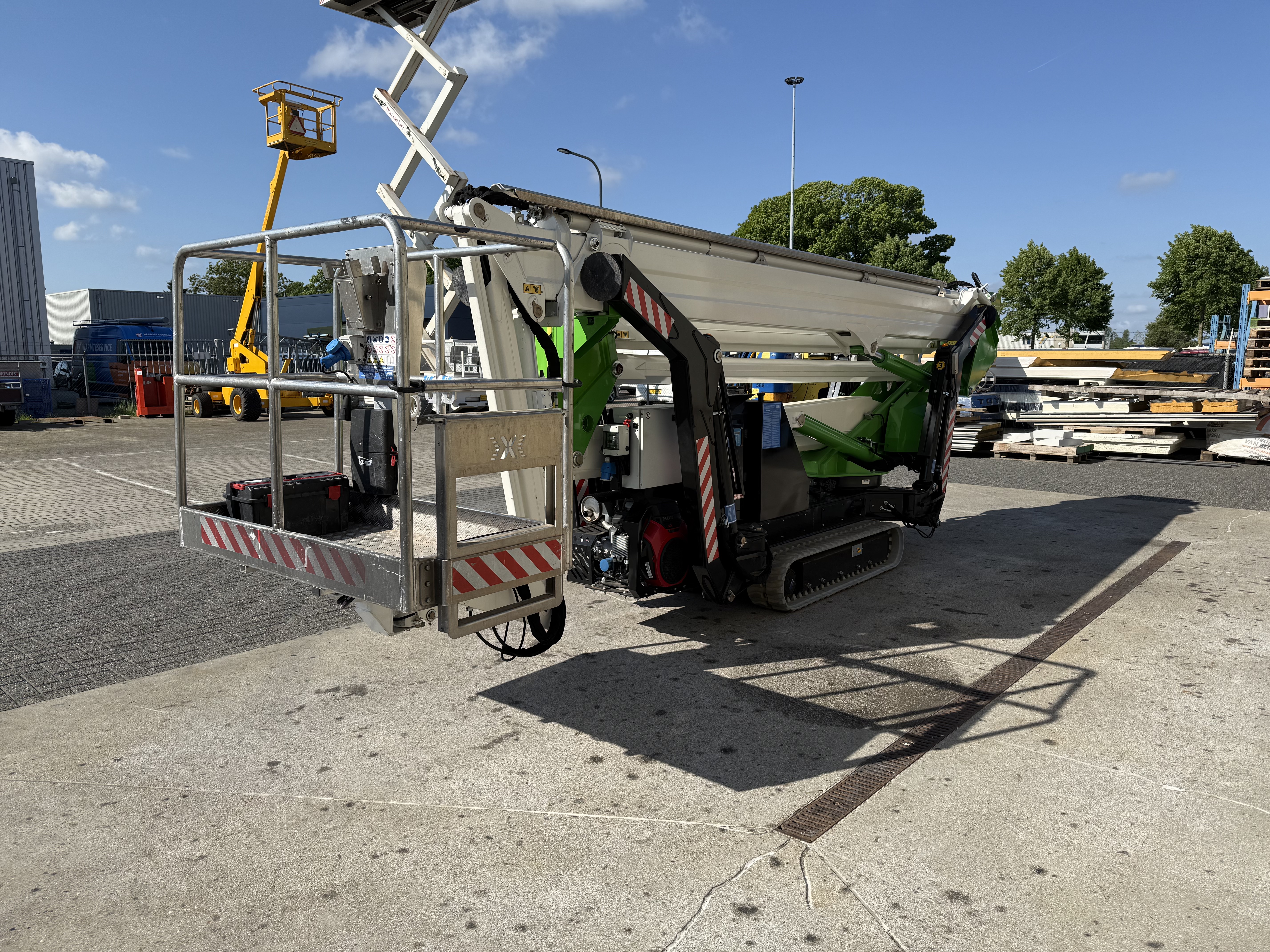 Gebruikt 2022 Comet Leopard 25, Spin hoogwerker