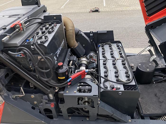 Gebruikt Hako Jonas 1500 E