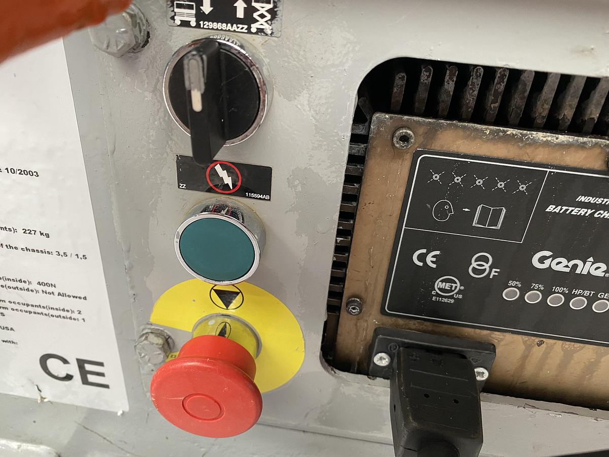 Gebruikt 2003 Skyjack SJIII-3219, Schaarhoogwerker, 8 meter