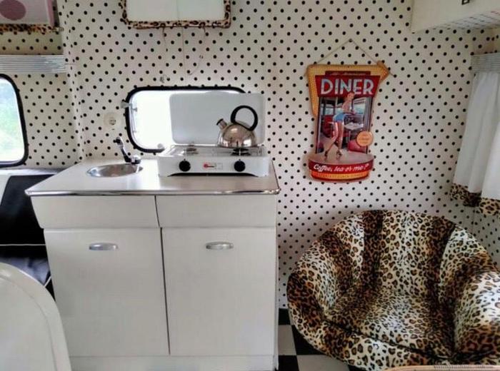 Gebruikt Knaus Foodtruck / Festival Caravan