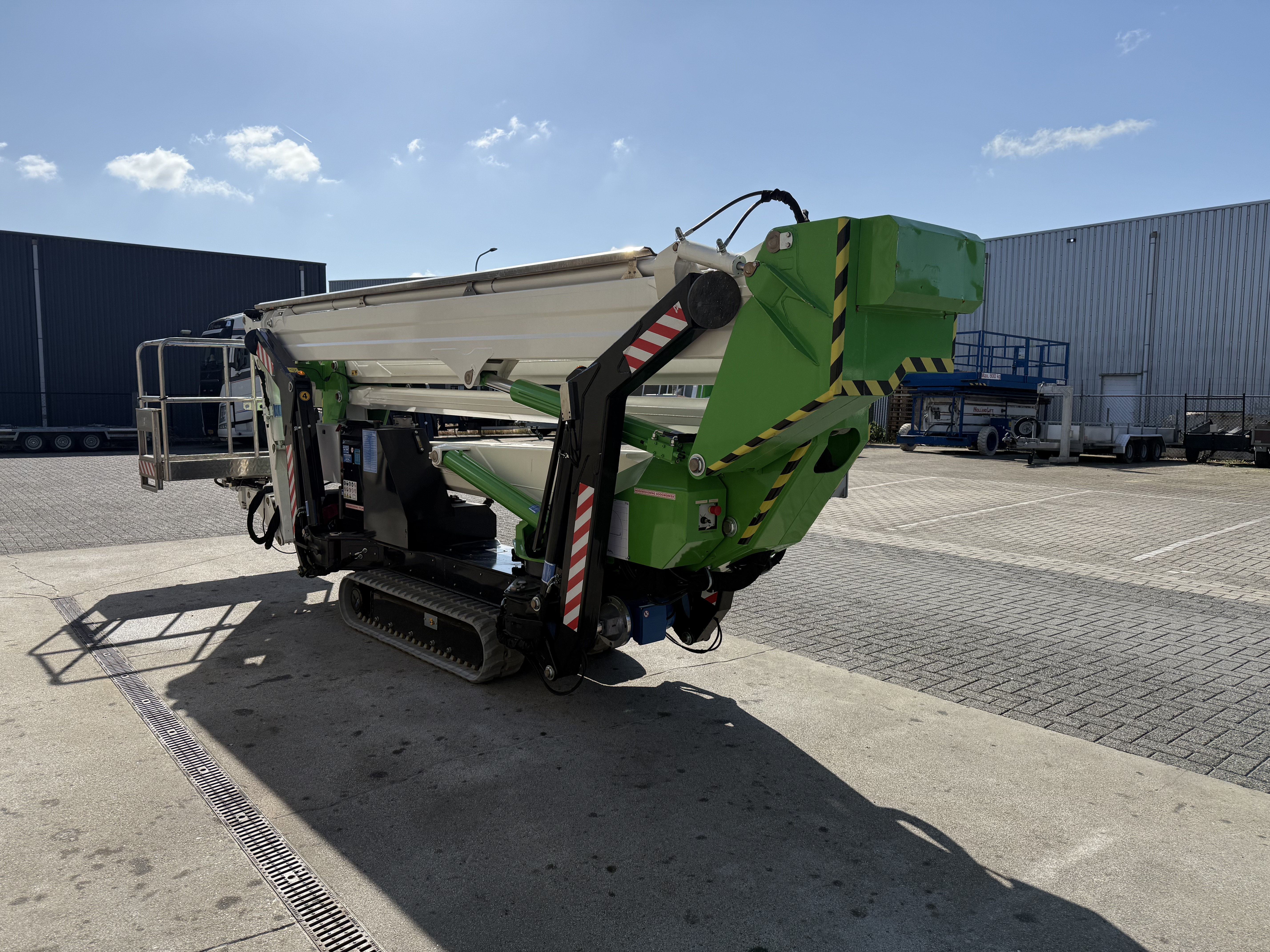 Gebruikt 2022 Comet Leopard 25, Spin hoogwerker