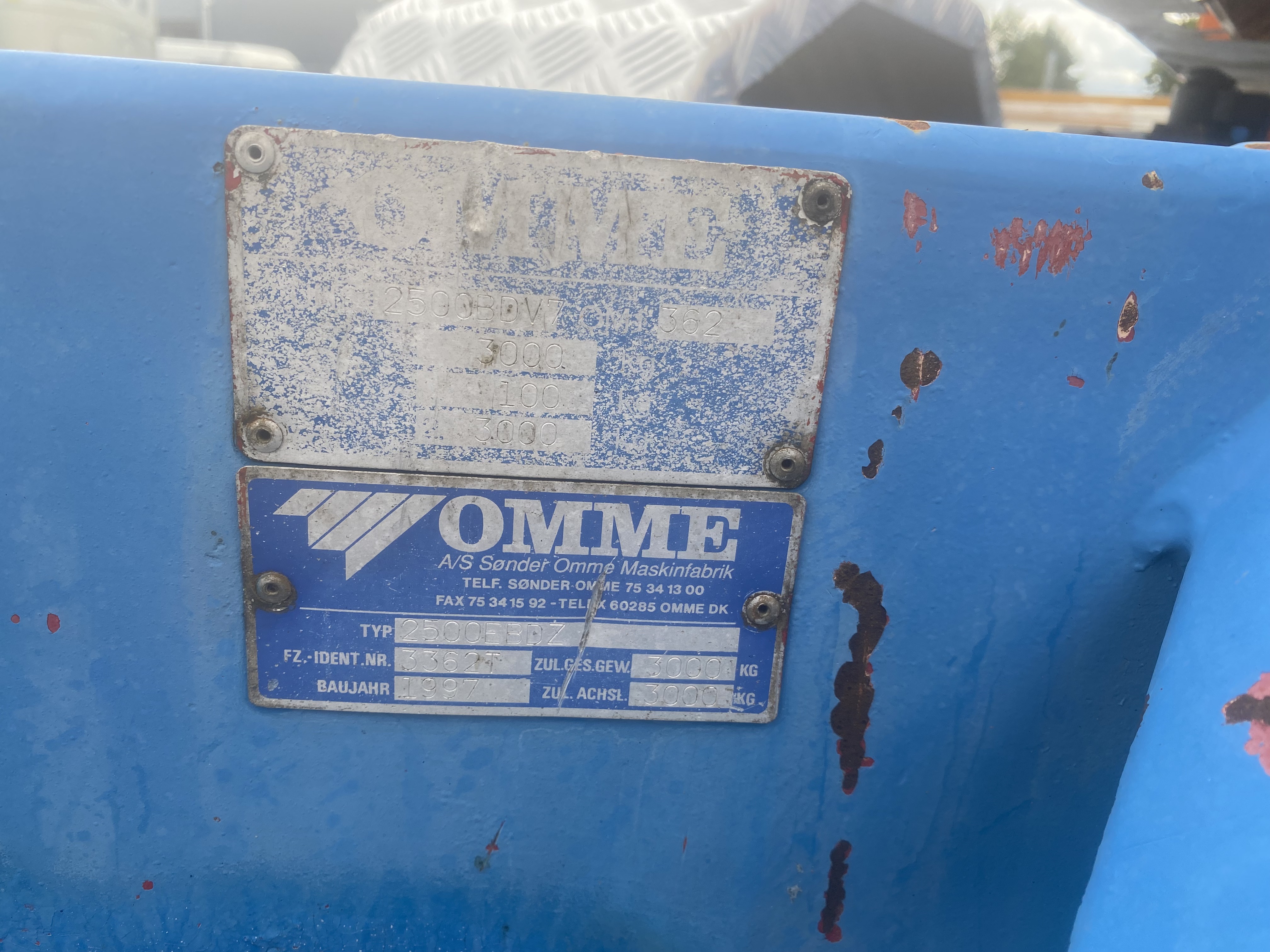 Gebruikt 1997 Omme 2500 EBDZ, Aanhanger hoogwerker