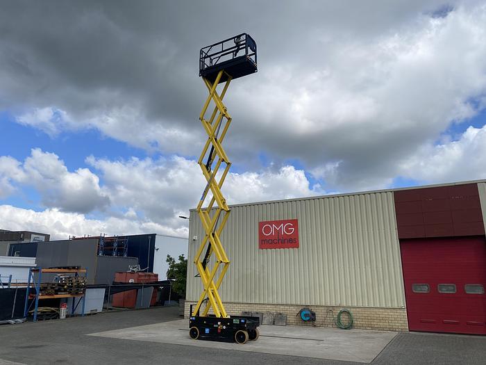 Gebruikt 2008 Airo X10EN, meter, Schaar hoogwerker