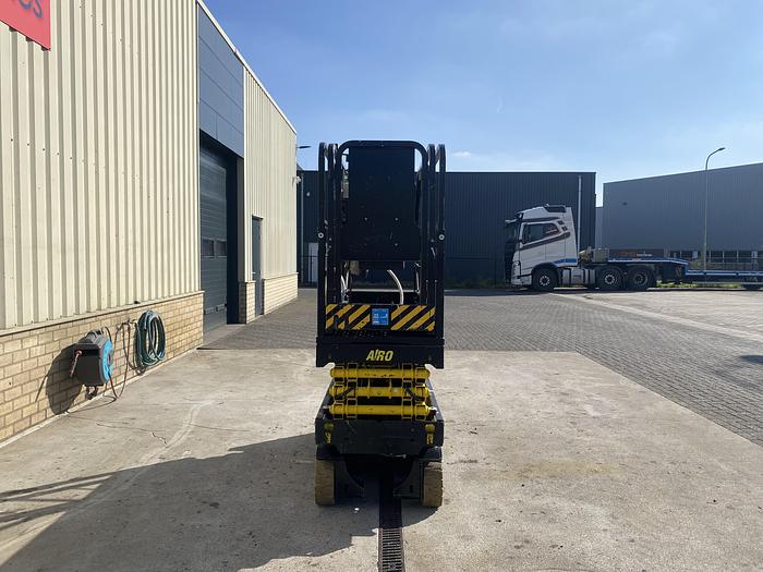 Gebruikt 2007 Airo Micra 600, Schaar hoogwerker, 8 meter