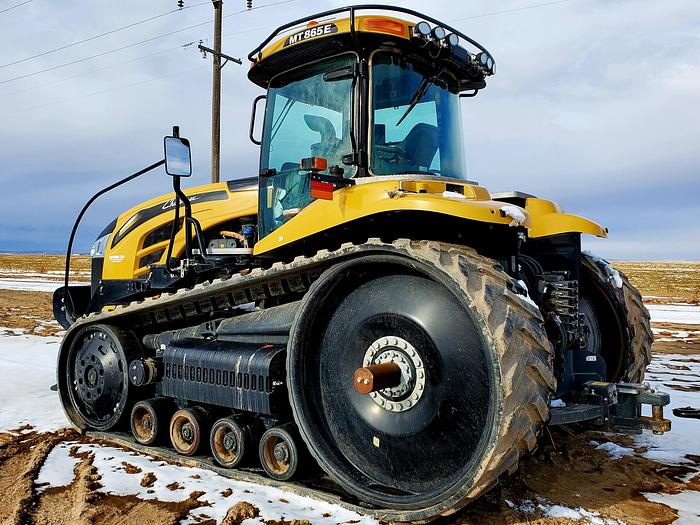 Used 2016 Challenger MT865E Tractor w/ 2900 hrs