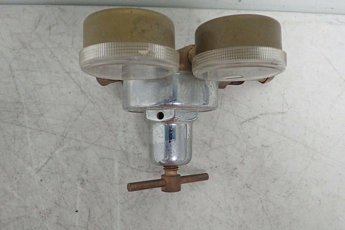 Used Fisher Scientific Company FS-100 Compressed Gas Regulator with CGA-580 Fitting