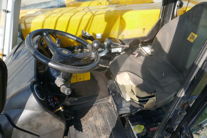 Used 2015 JCB 525-60T4