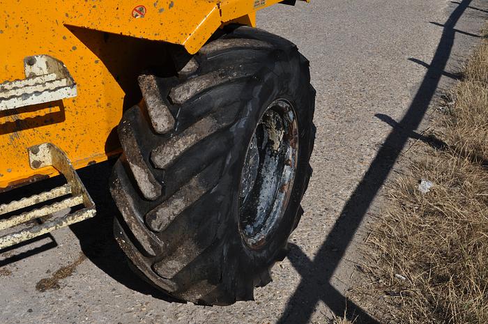 Used 2016 THWAITES 6 TONNE POWERSWIVEL